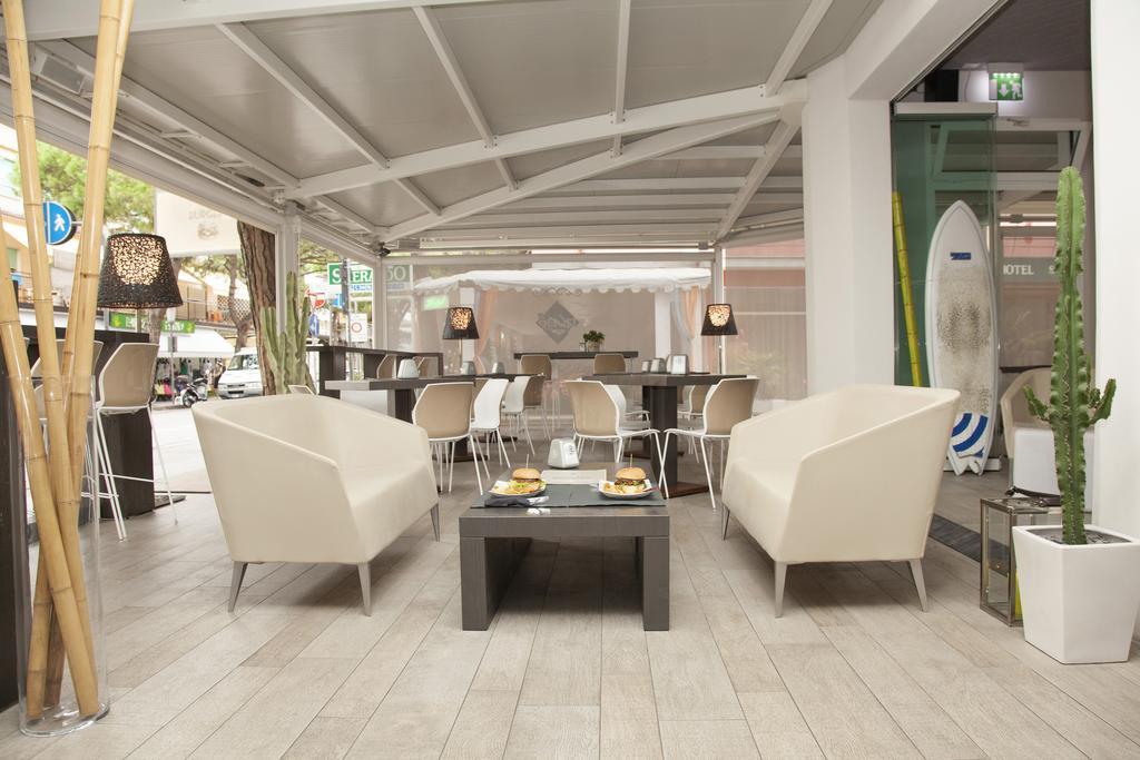 Helvetia Hotel 3*