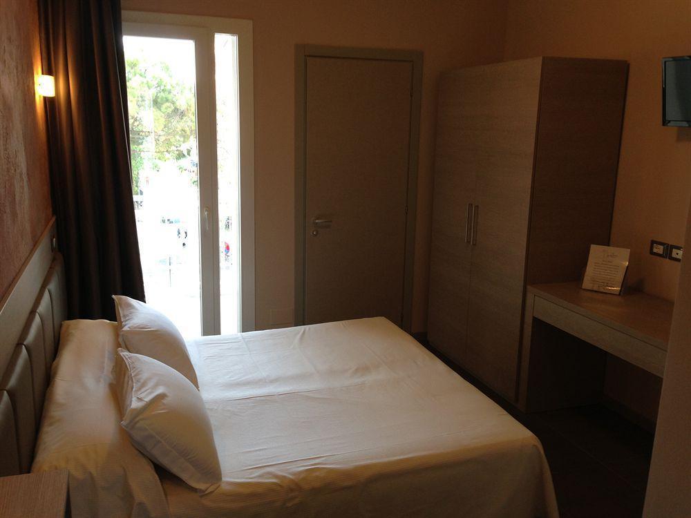 Hotel Helvetia 3*