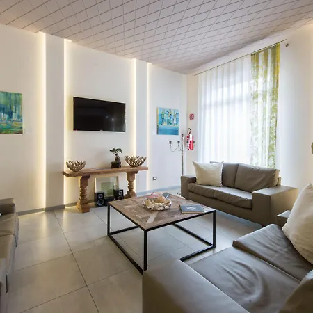 Helvetia Hotel