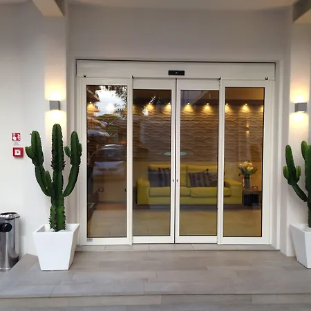 Helvetia Hotel 3*